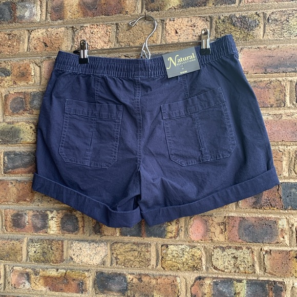 New Natural Reflections cuffed shorts,size M - Picture 3 of 9